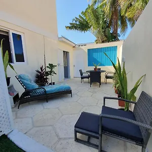 Ocean Breeze 242 Nassau